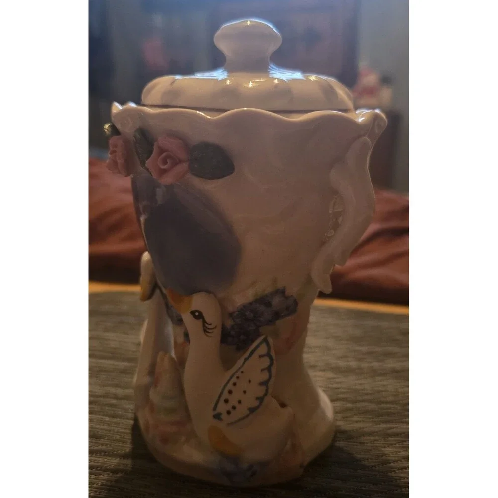 RARE GEESE CERAMIC SUGAR BOWL TWO DRESSED UP GEESE WHITE BLUE & PINK W/ LID